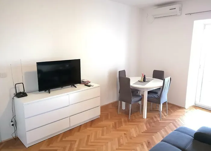 Nikola